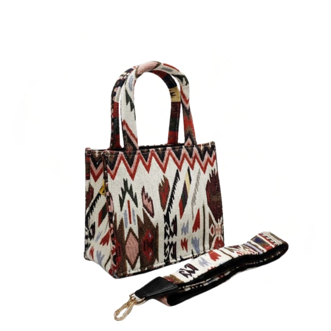 Stylish Box Handbag Sling for Everyday Use 086